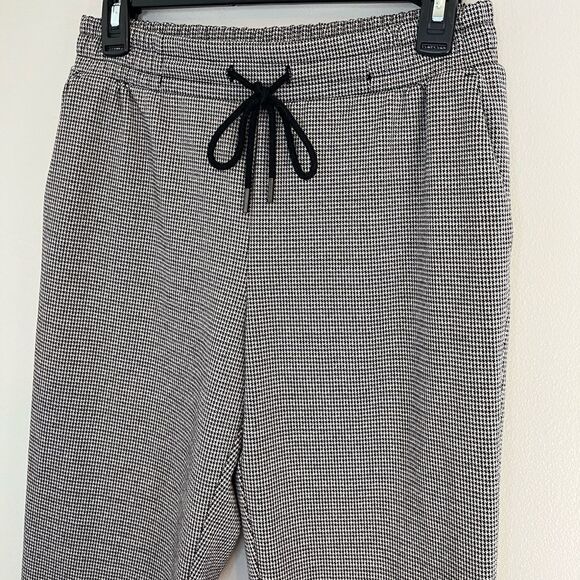 A New Day Brown Black Houndstooth Casual Pull On Ankle Pants Size XS - Picture 3 of 7